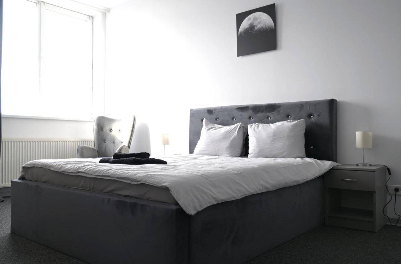 Luana Airport Apartments #8 오토페니 외부 사진